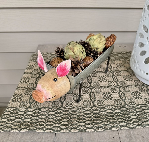 MILO PIG PLANTER AVAIL JAN 2026